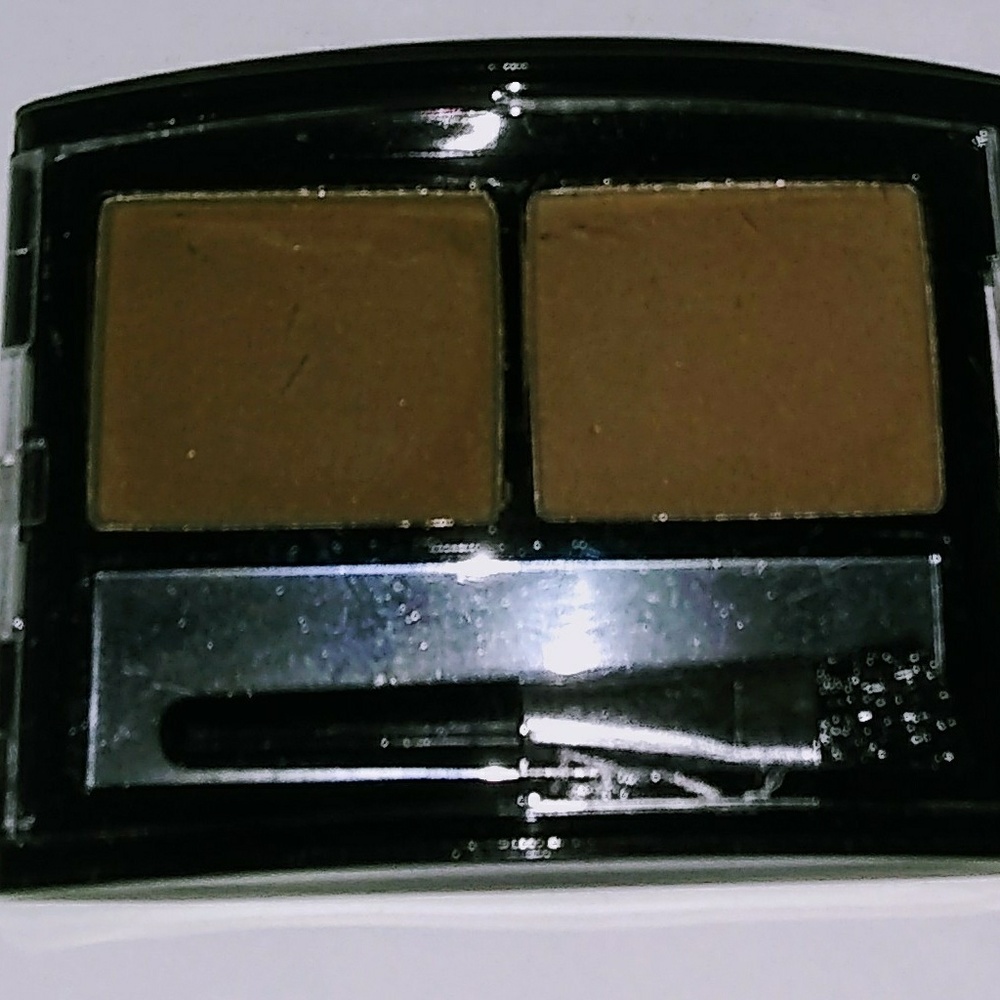 Eyebrow powder
